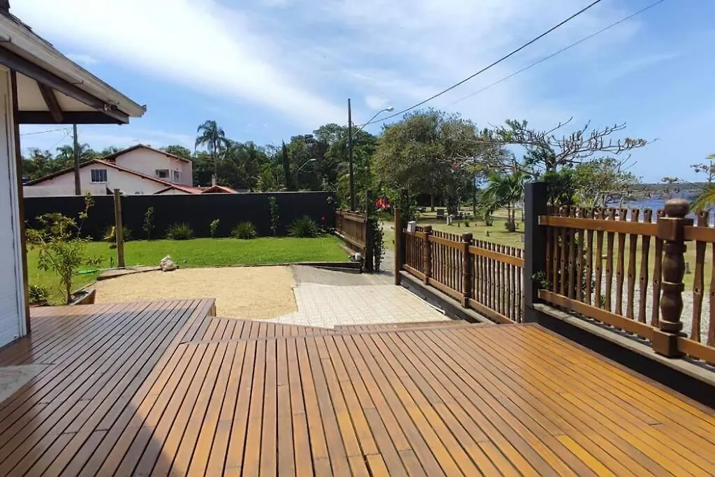 Deslumbrante Casa Frente Lagoa 南巴尔内阿里奥