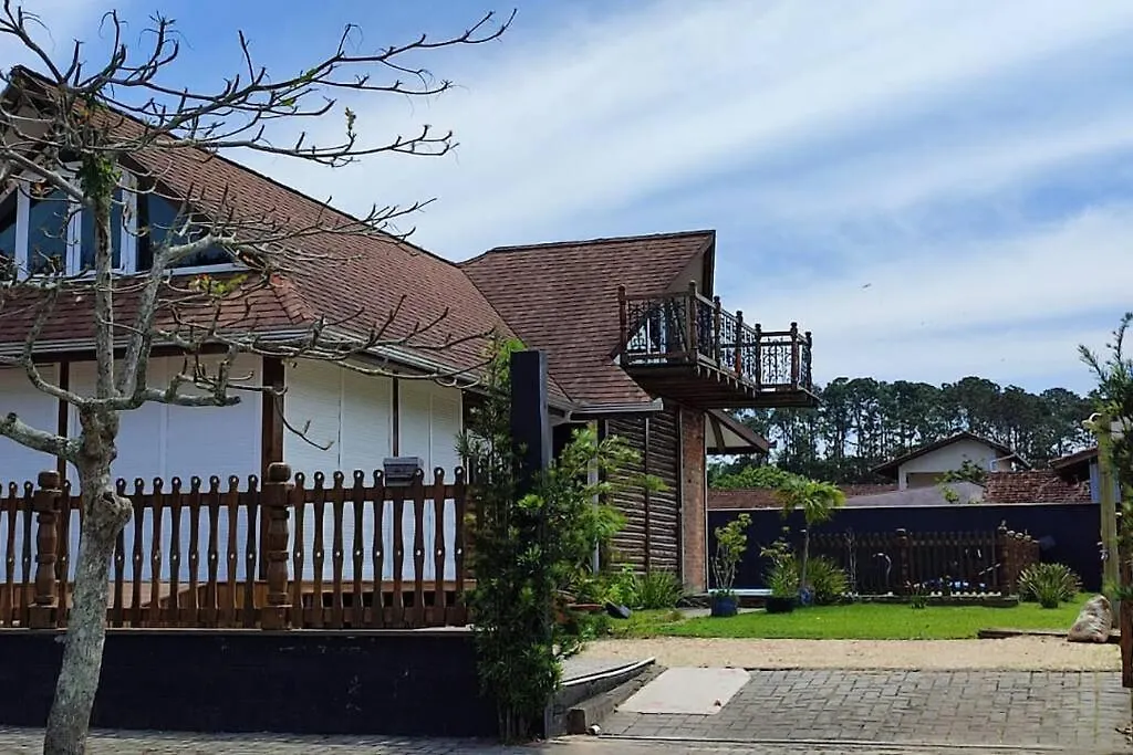 Deslumbrante Casa Frente Lagoa 南巴尔内阿里奥